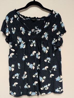 Lucky Brand Navy Blue Floral V-Neck Smocked Blouse